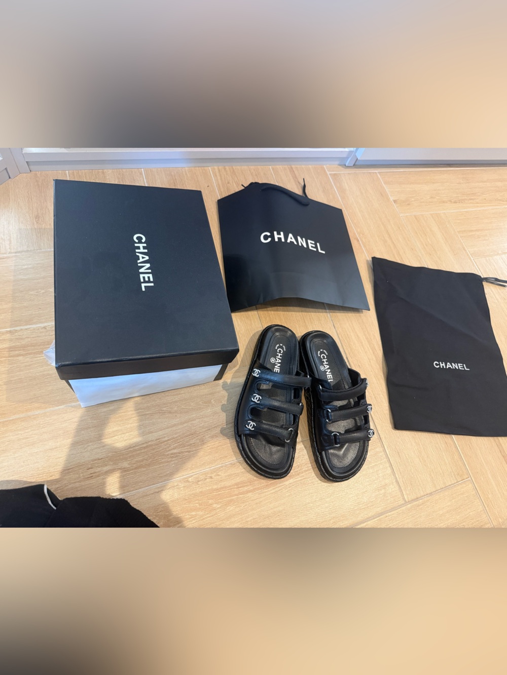 Black Triple-Strap CC Logo Slide Sandals - Picture 4 of 4